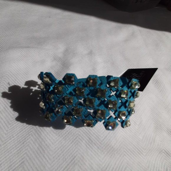 Rhinestone studded wrist wrap/bracelet. Faux Leather. Reversible. - Picture 8 of 10